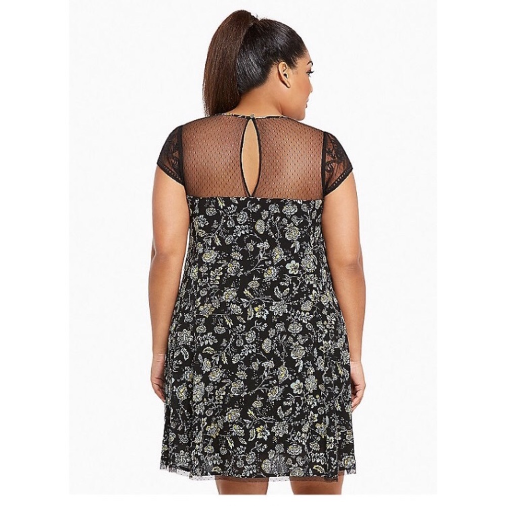 New torrid floral print dress size 2x - Picture 2 of 5